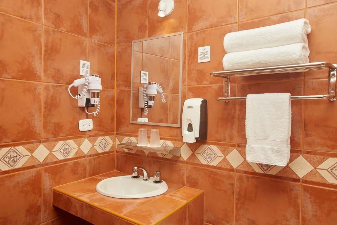 Hotel Casa Andina Standard Puno Exteriér fotografie